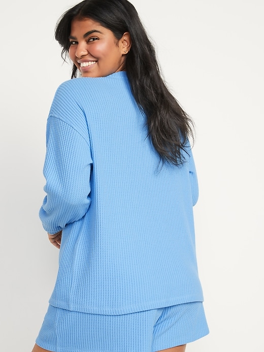 L'image numéro 6 présente Haut de pyjama tunique en tricot isotherme pour Femme