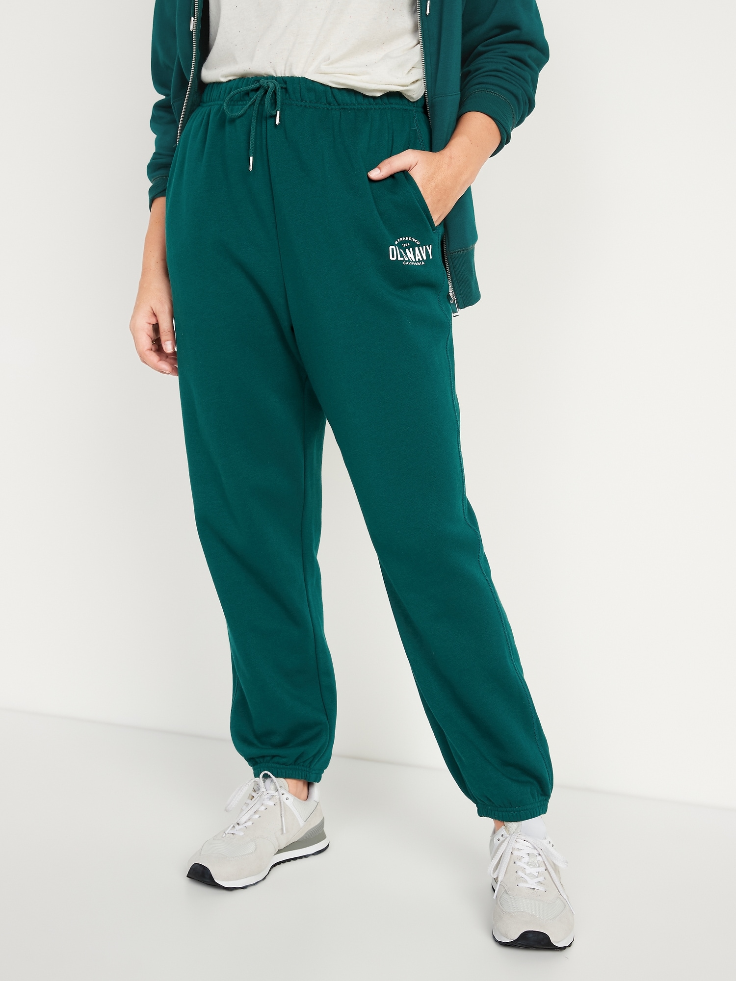 Extra High-Waisted Logo-Graphic 
