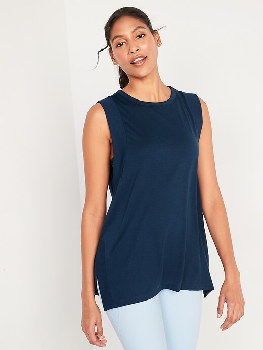 Old Navy UltraLite Sleeveless Tunic Top for Women. 1