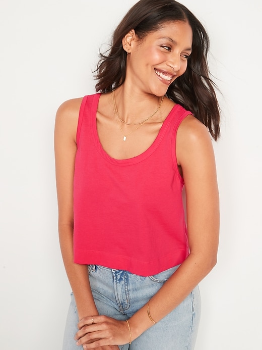 L'image numéro 1 présente Camisole rétro courte pour Femme