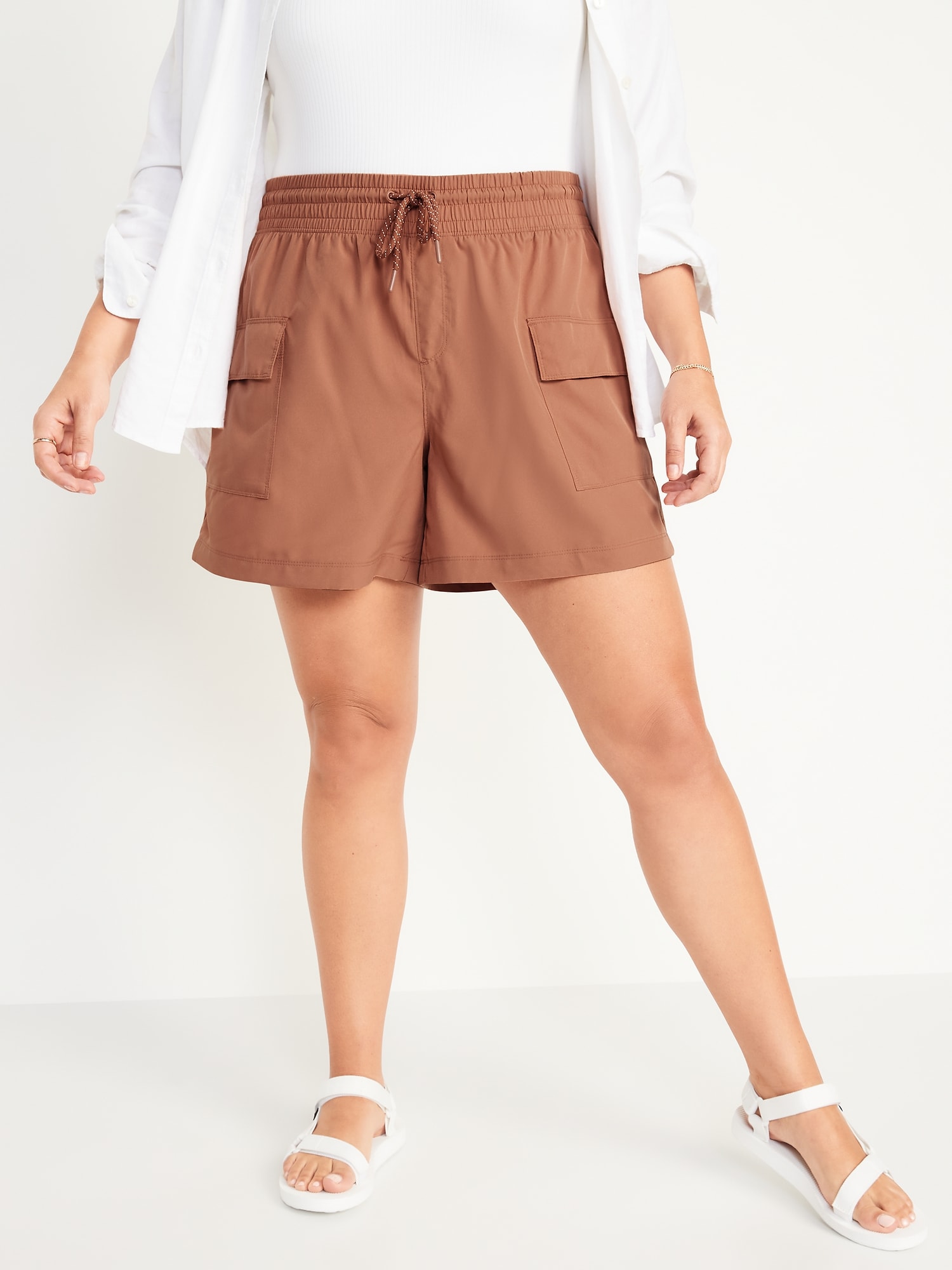 High-Waisted StretchTech Cargo Shorts for Women -- 5-inch inseam | Old Navy