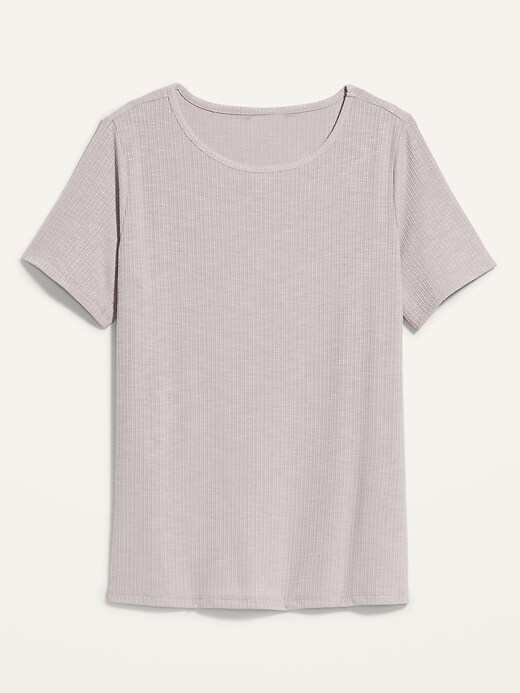 L'image numéro 4 présente T-shirt en tricot côtelé luxueux à manches courtes à encolure ras du cou pour Femme