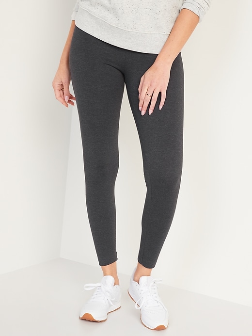 L'image numéro 1 présente Legging tendance à taille haute en jersey à superposer