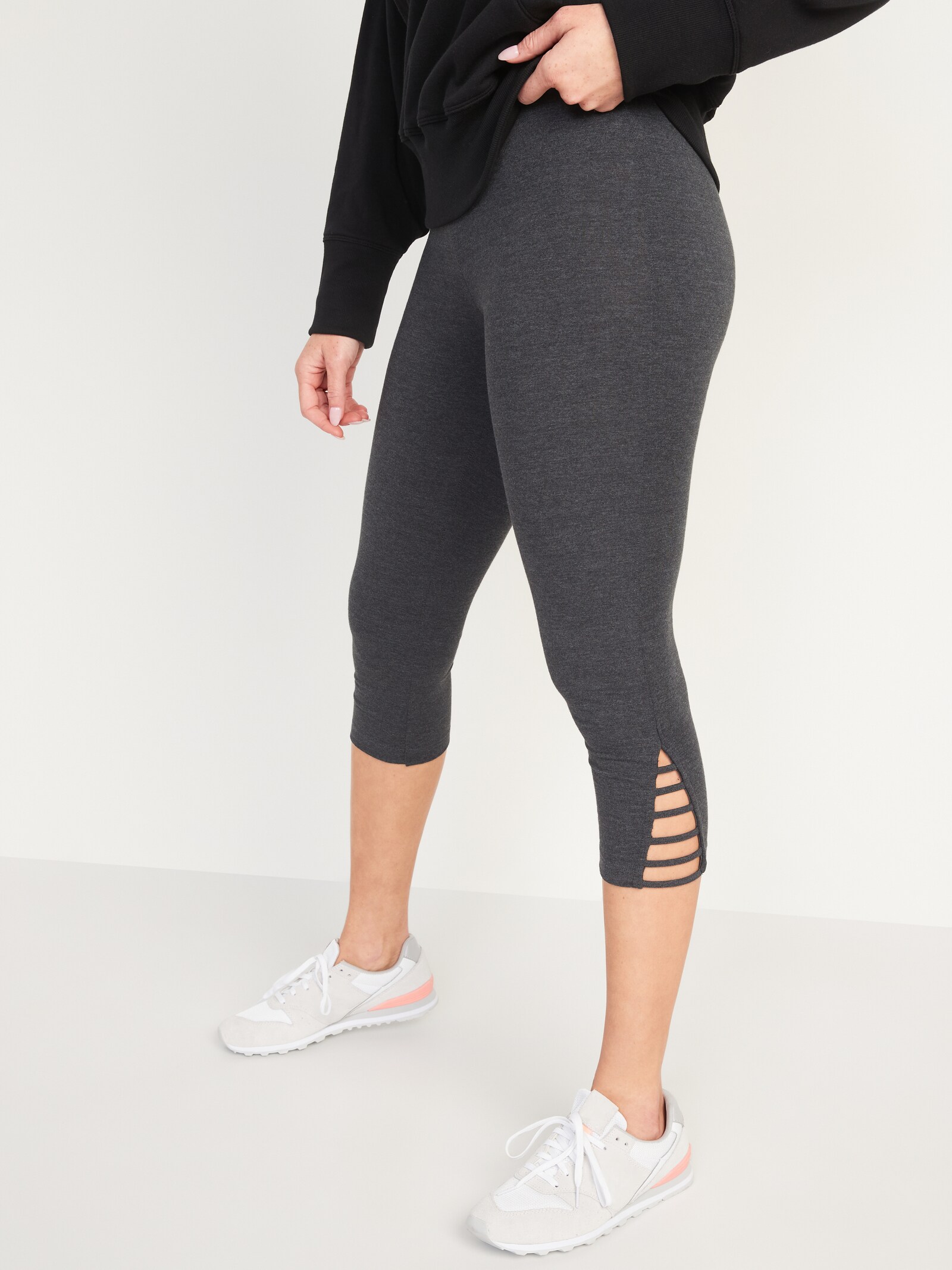 High-Waisted Cropped Lattice-Hem 
