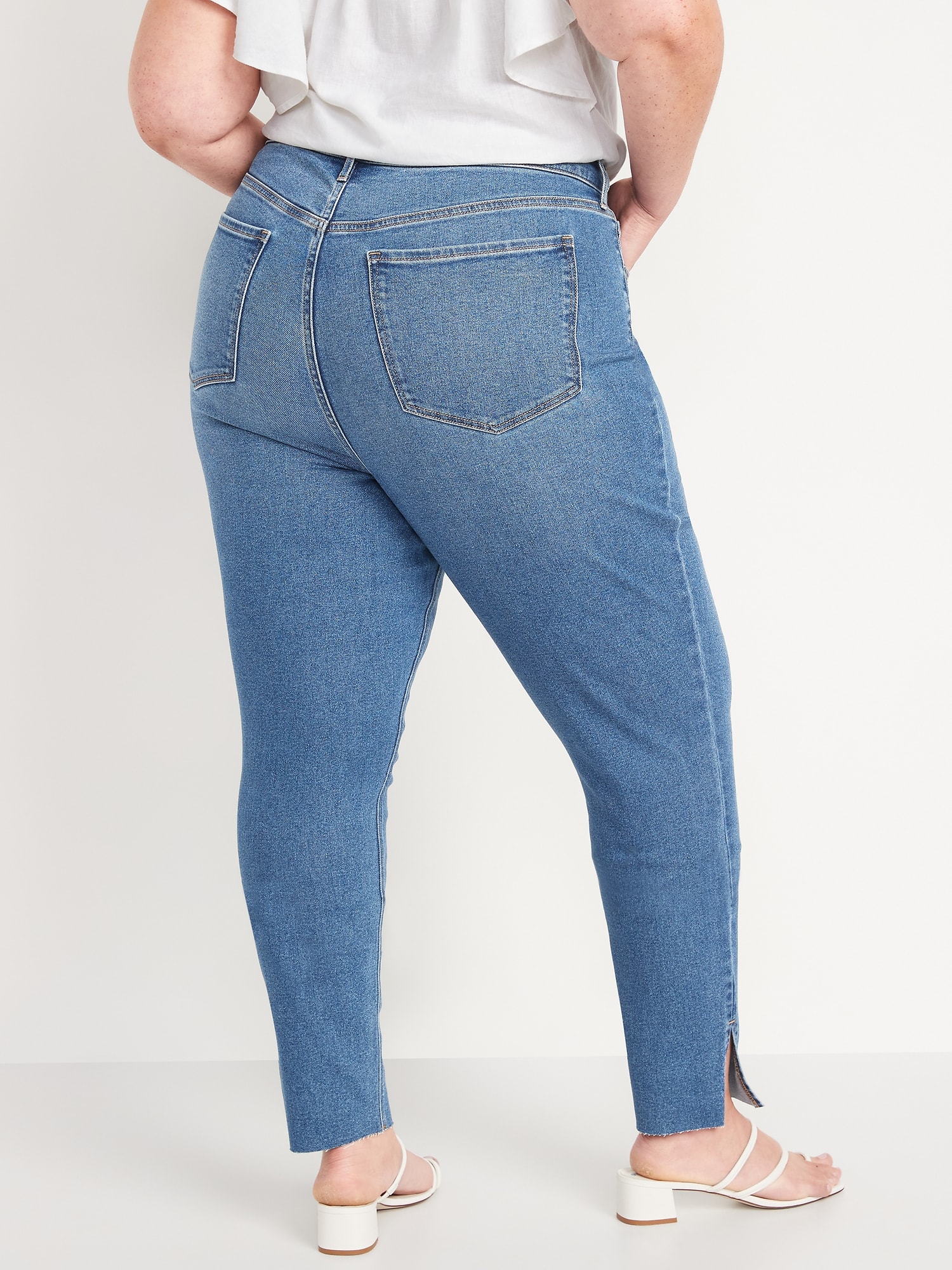 Old navy smooth store and slim jeans