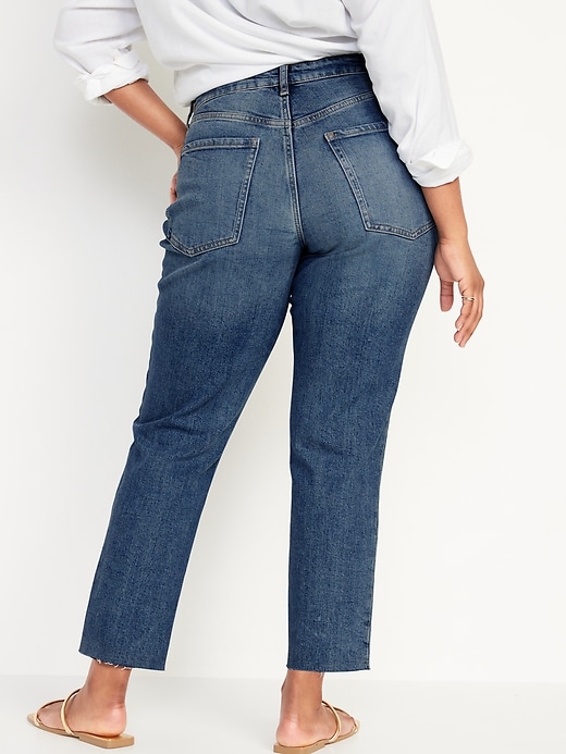 Image number 6 showing, Curvy High-Waisted Button-Fly OG Straight Cut-Off Jeans for Women