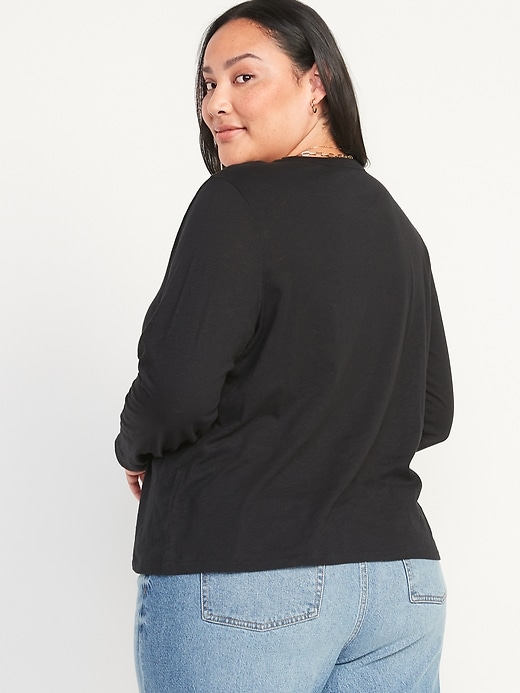 L'image numéro 8 présente T-shirt passe-partout en tricot flammé à manches longues pour Femme