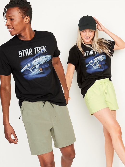Voir une image plus grande du produit 2 de 2. T-shirt unisexe à imprimé Star Trek™ pour Adulte