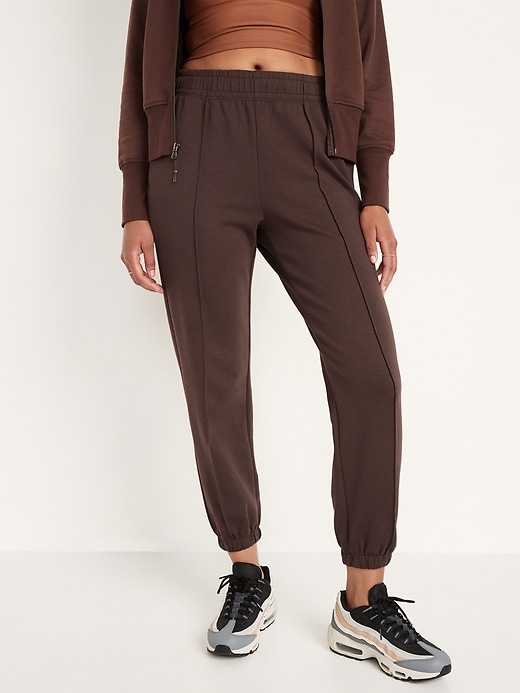 Image number 1 showing, High-Waisted Dynamic Fleece Pintucked Sweatpants