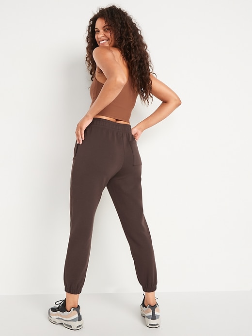 Image number 2 showing, High-Waisted Dynamic Fleece Pintucked Sweatpants