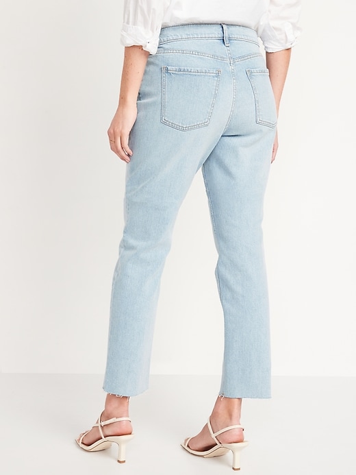 Image number 2 showing, Low-Rise Boyfriend Straight Cut-Off Jeans for Women