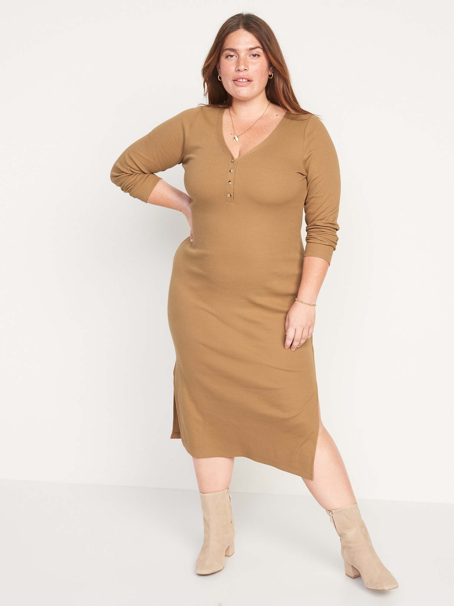 Fitted Long-Sleeve Rib-Knit Henley Midi 