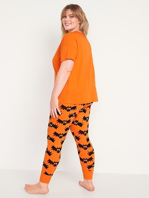 L'image numéro 8 présente Pyjama à imprimé assorti d'Halloween pour Femme