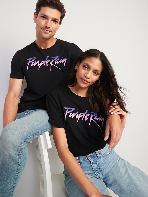 Voir une image plus grande du produit 2 de 3. T-shirt Purple Rain™ unisexe pour Adulte