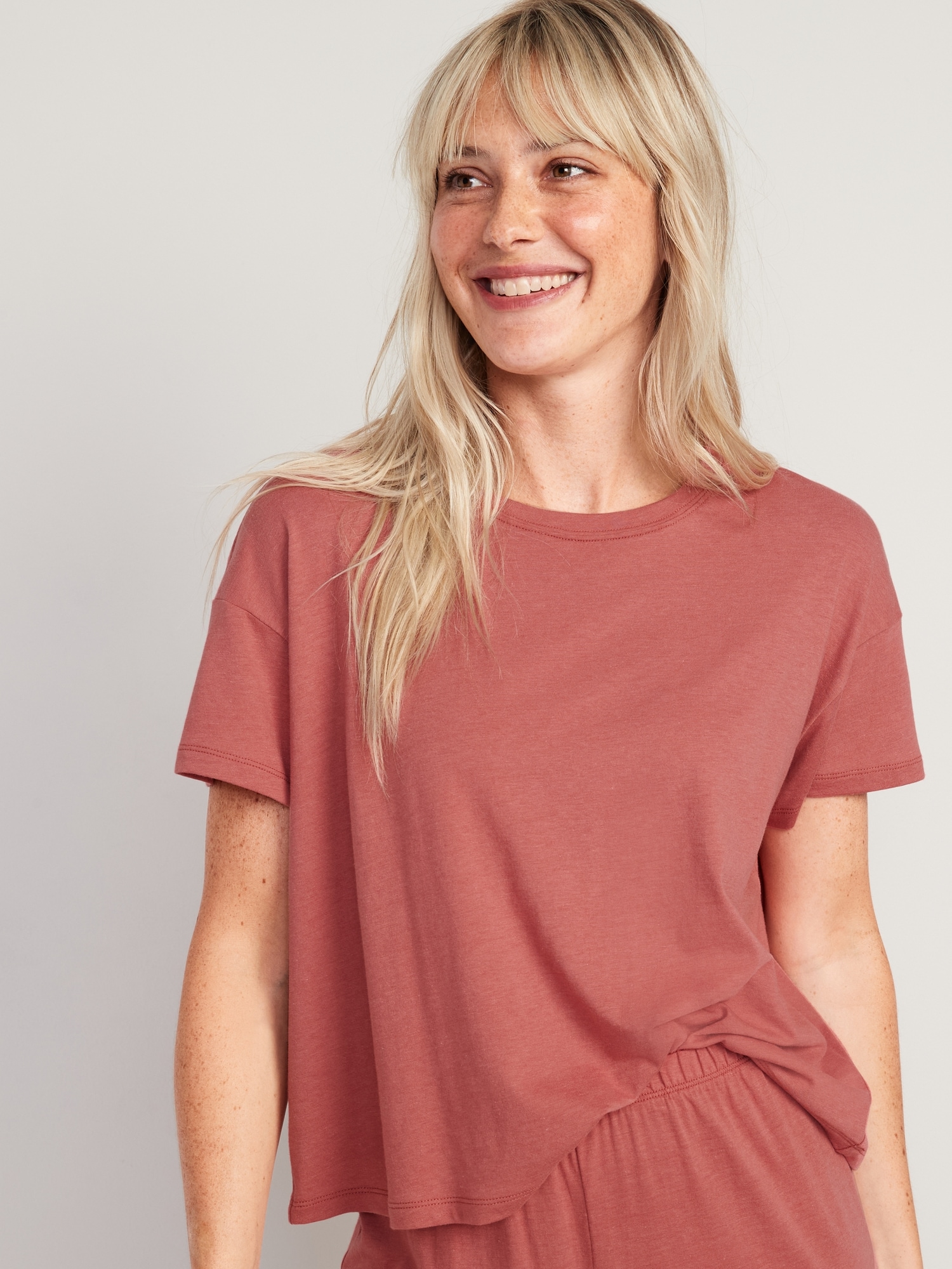 Old Navy Sunday Sleep Cropped Lounge T-Shirt for Women red. 1