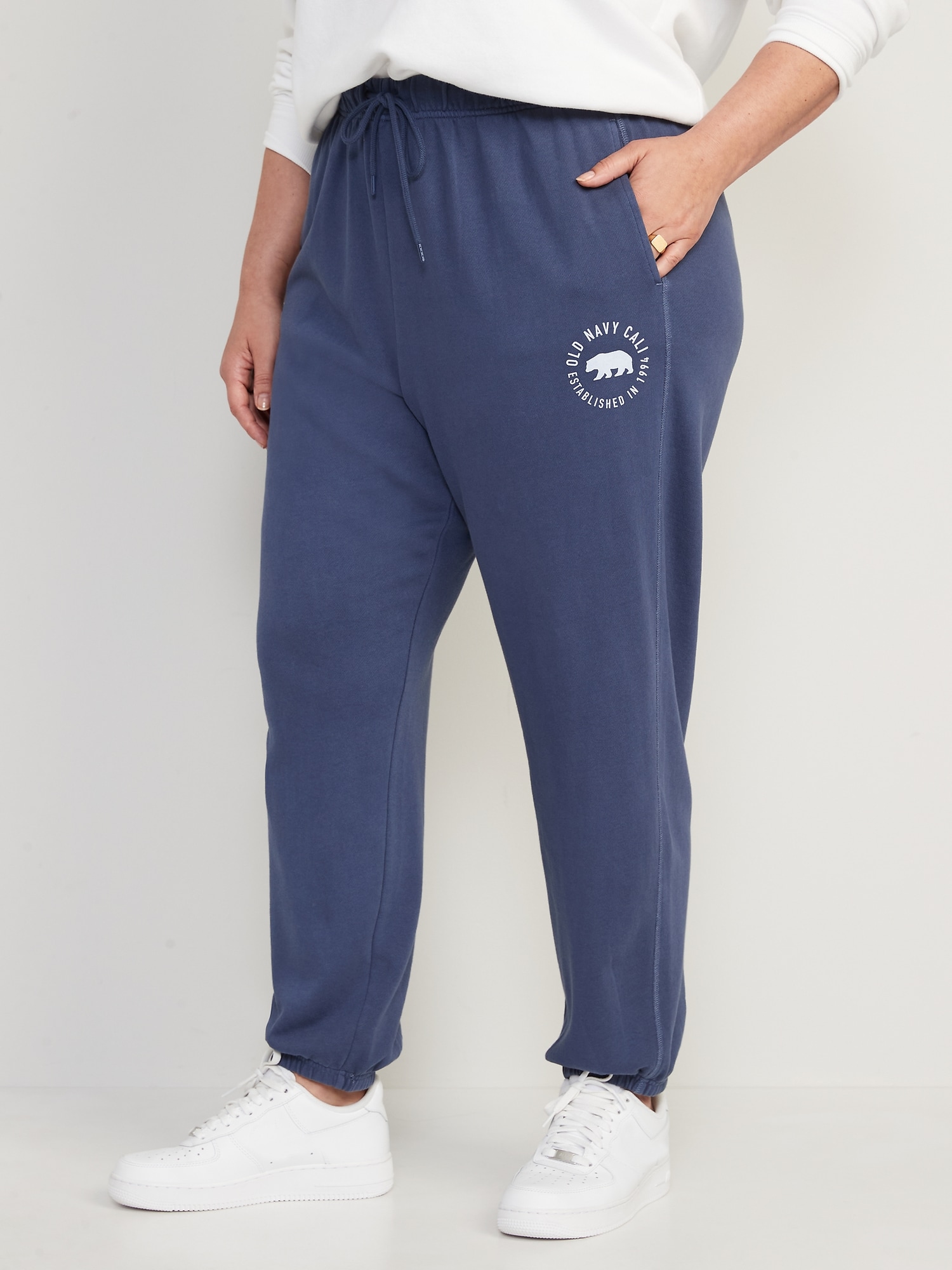 Extra High-Waisted Vintage Garment-Dyed Logo Sweatpants for Women