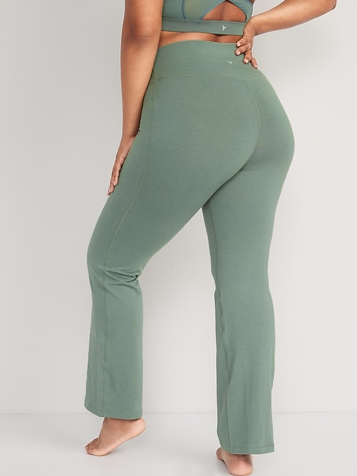 Image number 6 showing, Extra High-Waisted PowerChill Slim Boot-Cut Pants