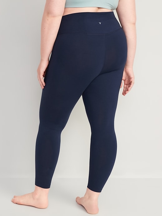 Image number 8 showing, Extra High-Waisted PowerChill 7/8 Leggings