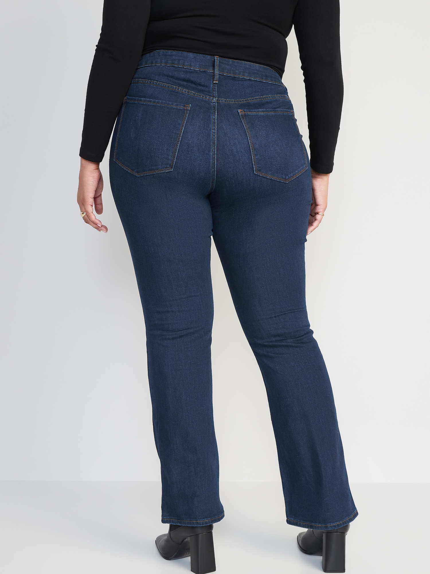 Old Navy Kens boot Cut jeans - analoggulf.com