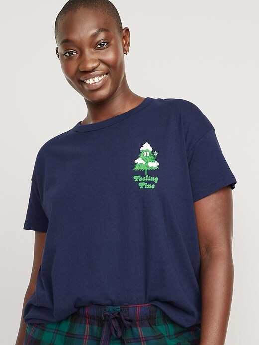 Matching Holiday Graphic Easy T-Shirt | Old Navy