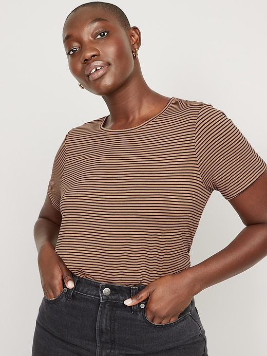 Image number 5 showing, Short-Sleeve Luxe Striped T-Shirt