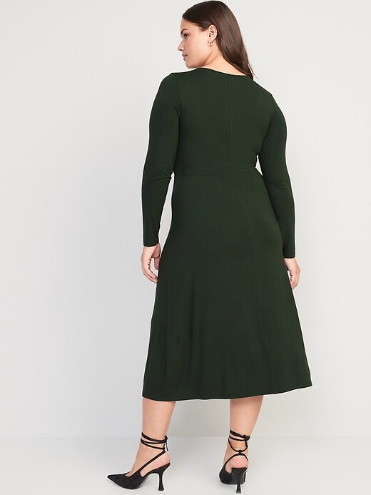 Image number 8 showing, Fit & Flare Twist-Front Cutout Midi Dress