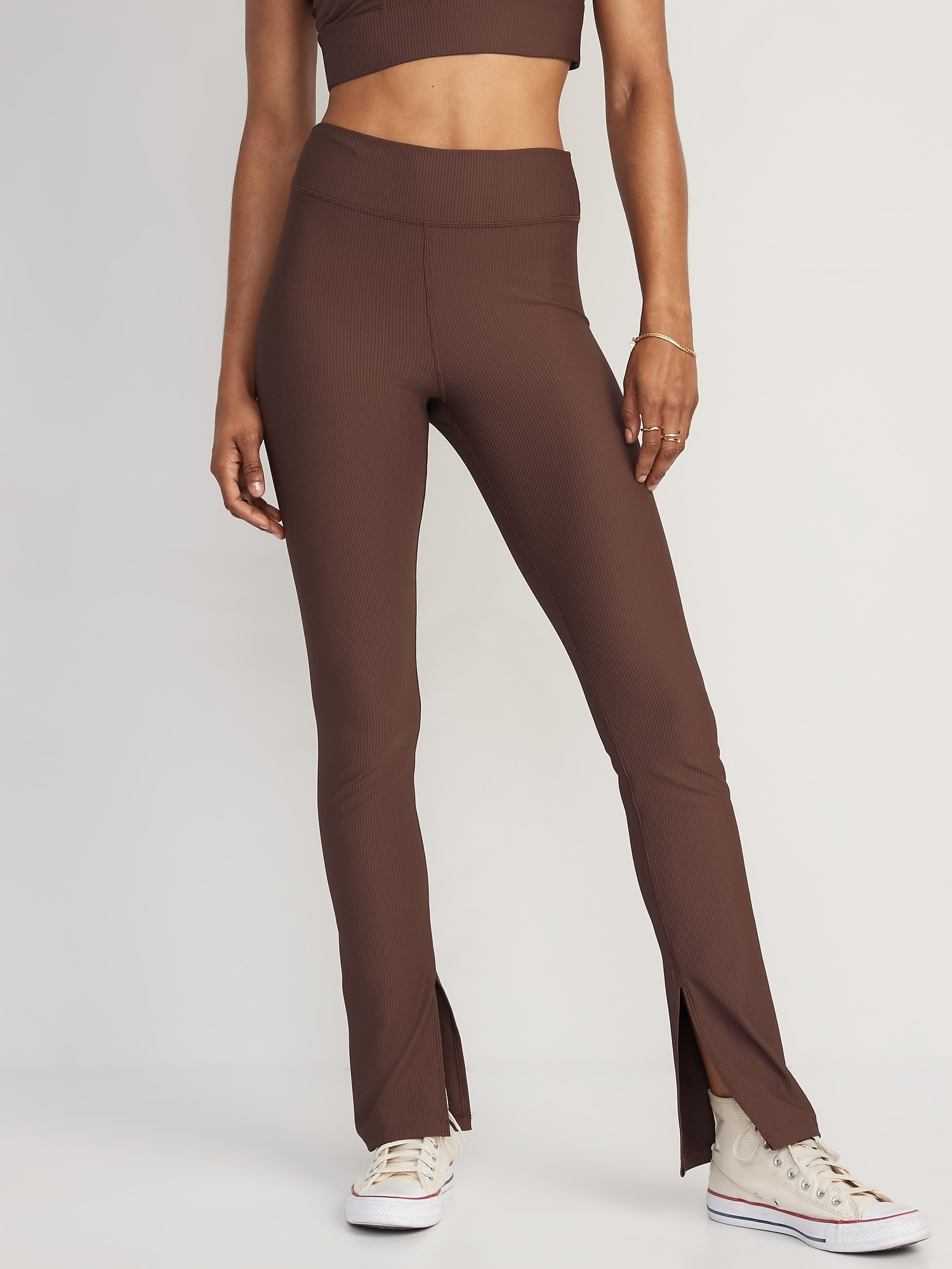 Extra High-Waisted PowerSoft Rib-Knit Flare Leggings