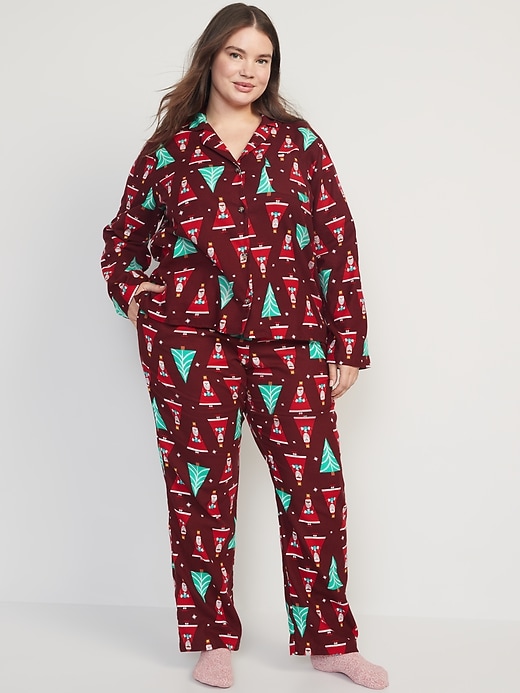 Image number 7 showing, Printed Flannel Pajama Set