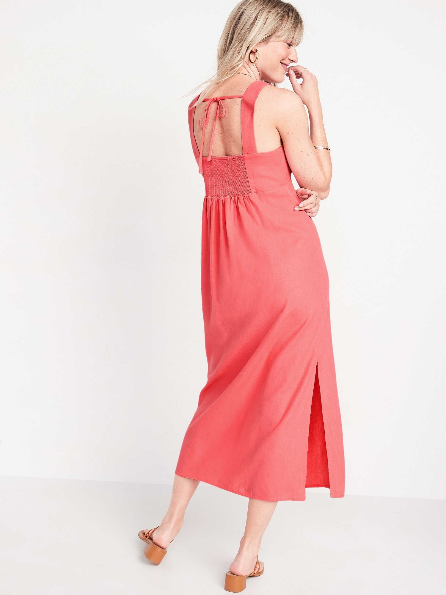 Sleeveless V-Neck Tie-Back Smocked Maxi Shift Dress for Women