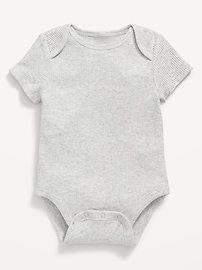 L'image numéro 1 présente Cache-couche à manches courtes en tricot côtelé unisexe pour Bébé
