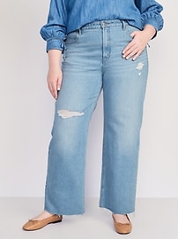 Extra High-Waisted Cut-Off Wide-Leg Jeans