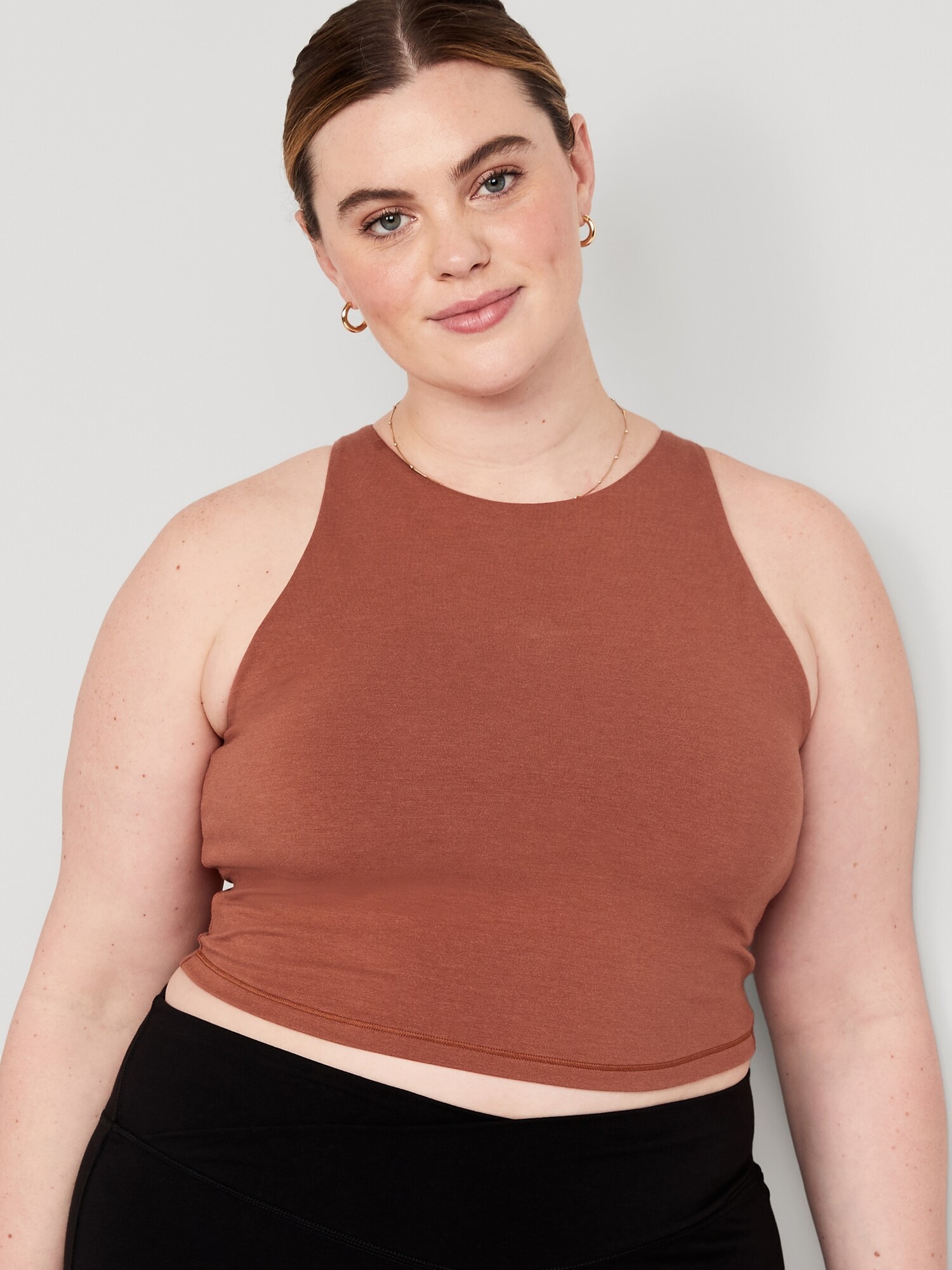 Light Support PowerChill Longline Sports Bra Old Navy Light support powerchill longline sports bra old navy