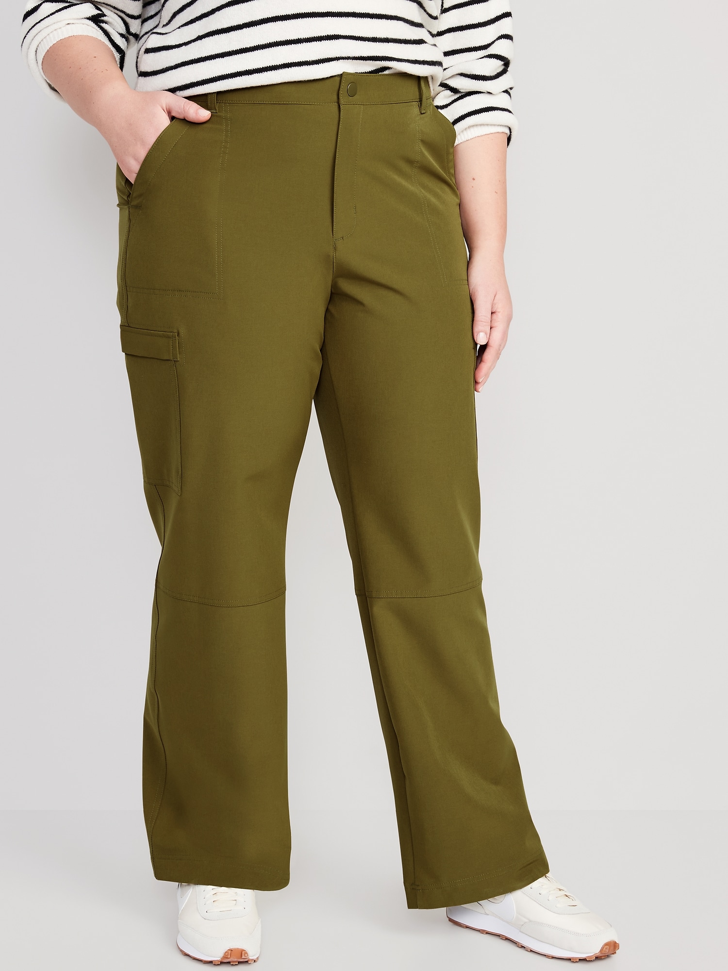 Old Navy High-Waisted StretchTech Water-Resistant Cropped Jogger