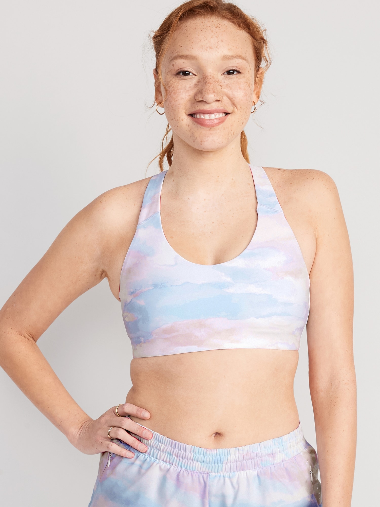 Old Navy Medium-Support PowerSoft Sports Bra for Women - ShopStyle
