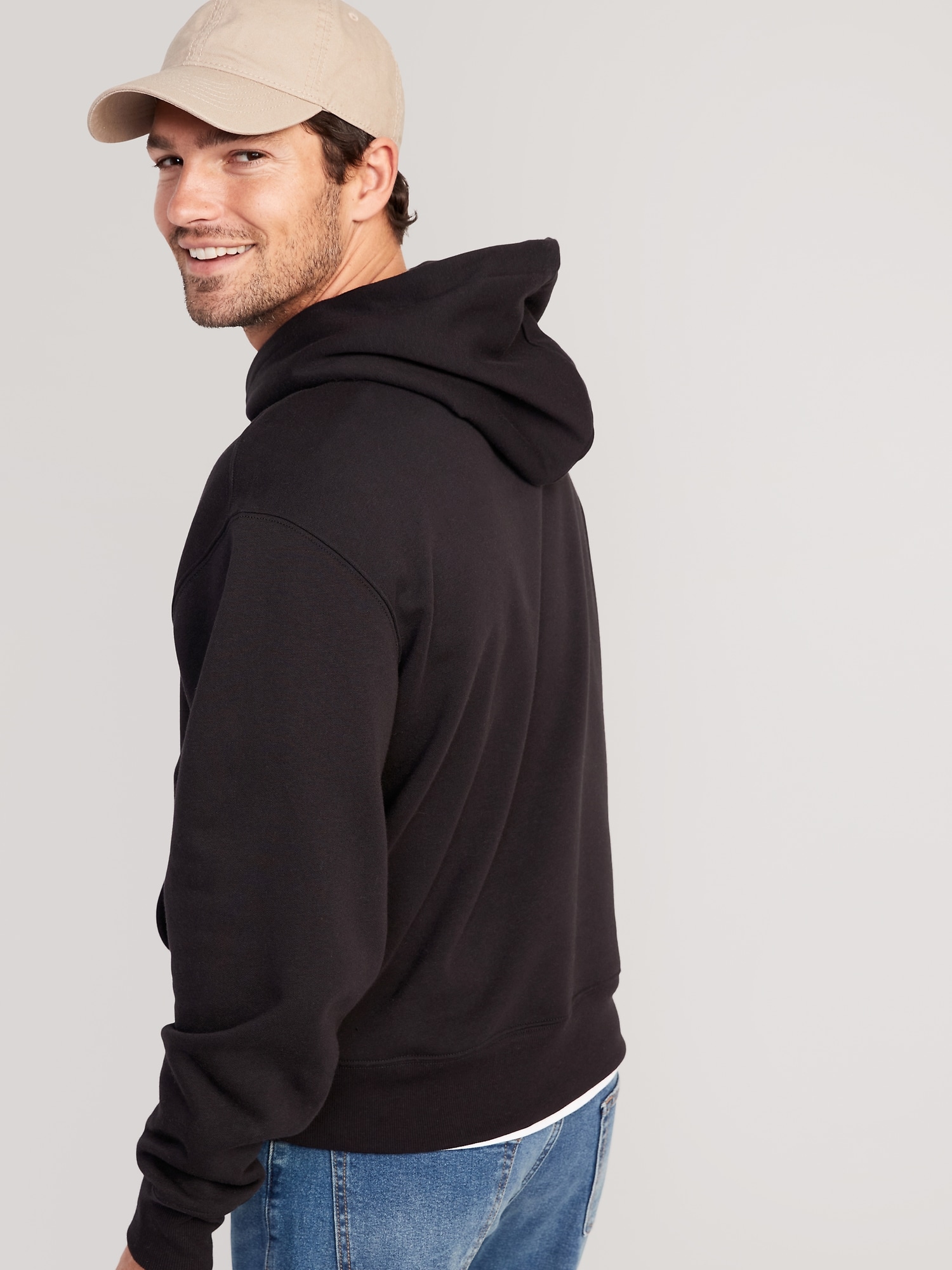 Logo-Graphic Pullover Hoodie | Old Navy