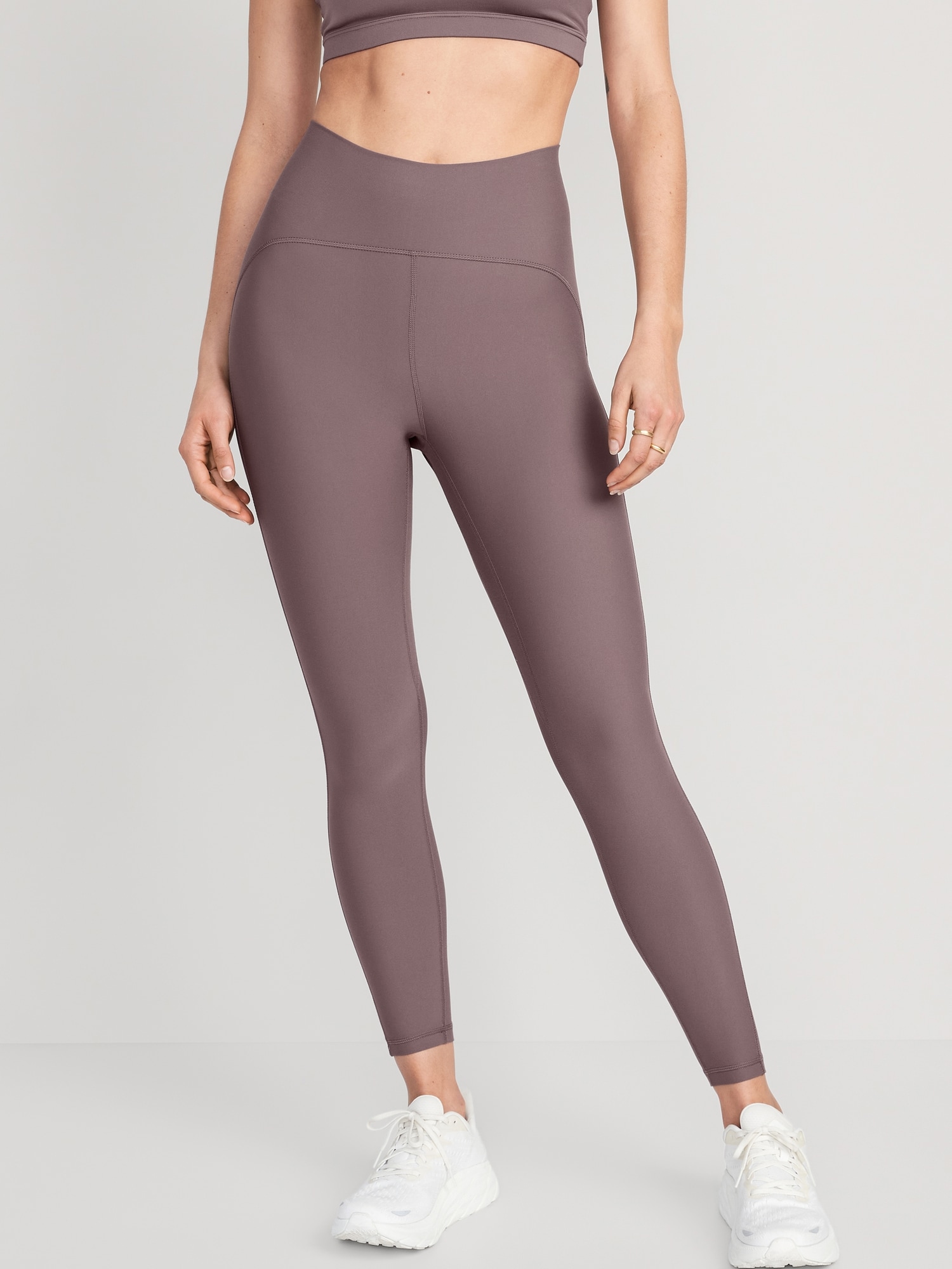 Old Navy Extra High-Waisted PowerLite Lycra® ADAPTIV 7/8-Length Leggings for Women purple. 1