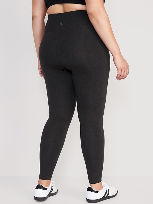 Image number 8 showing, Extra High-Waisted PowerChill Leggings