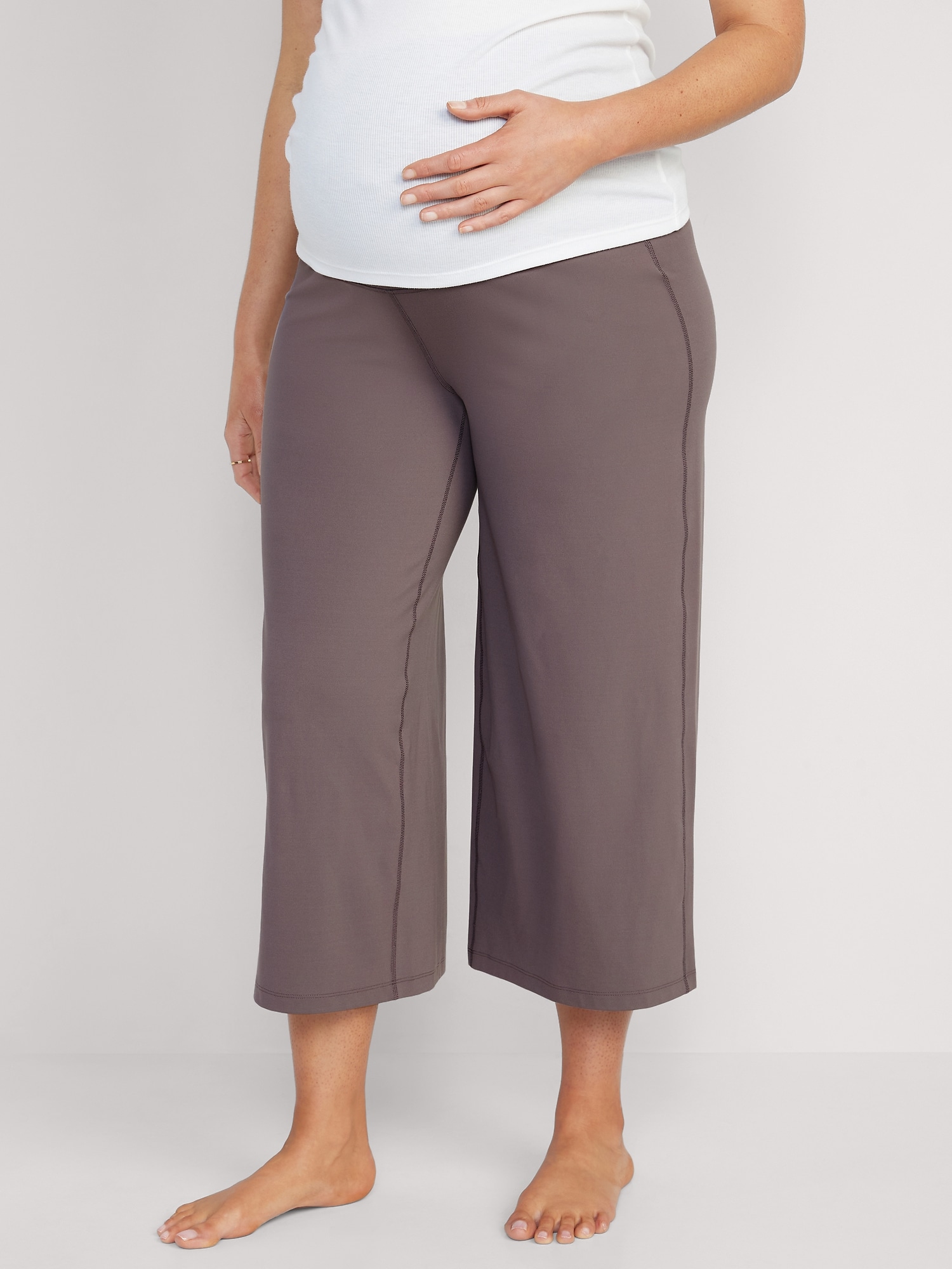 Maternity Rollover-Waist PowerLite LYCRA® ADAPTIV Cropped Wide-Leg Pants