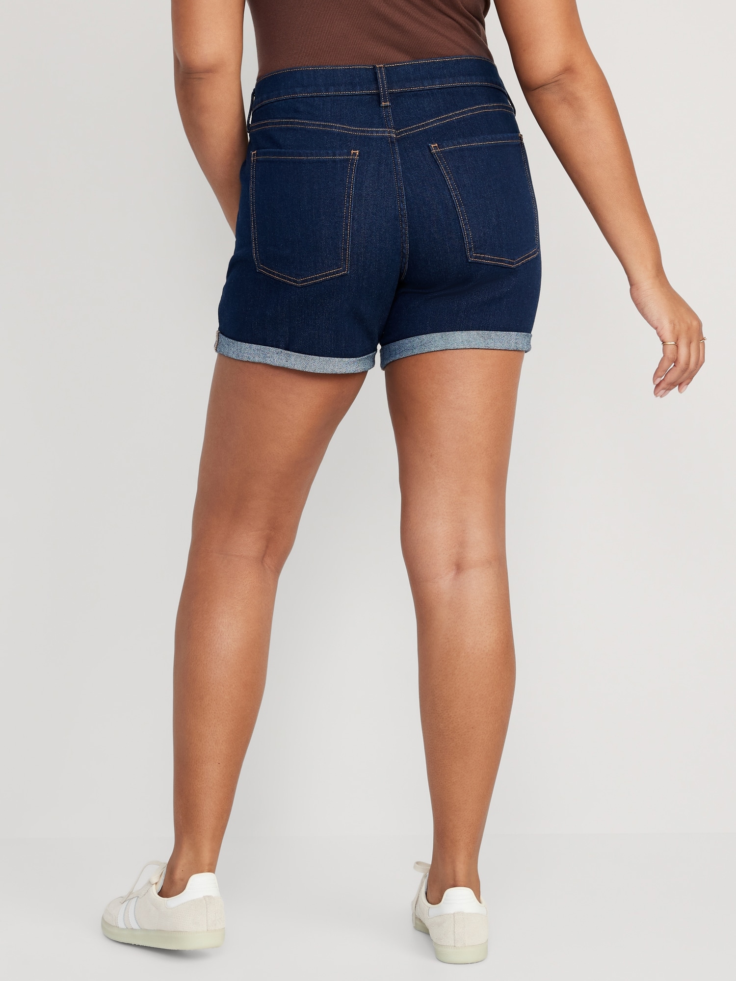 Mid-Rise Wow Jean Shorts -- 5-inch inseam | Old Navy