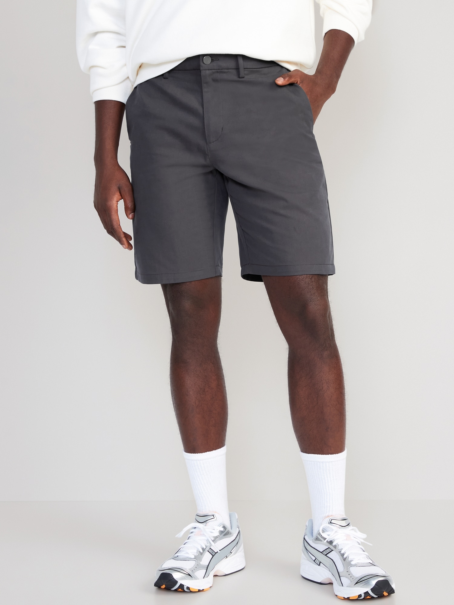 Old Navy Slim Ultimate Tech Chino Shorts -- 9-inch inseam black. 1