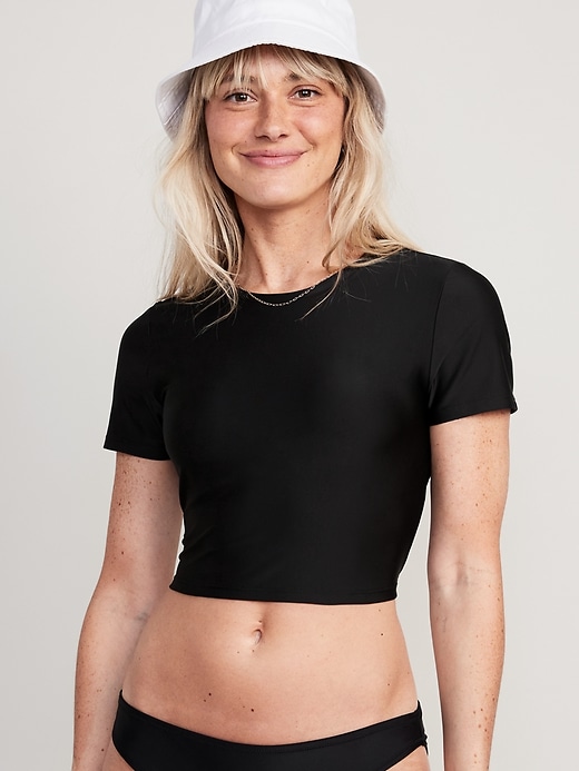 L'image numéro 1 présente Haut de maillot anti-UV court pour Femme