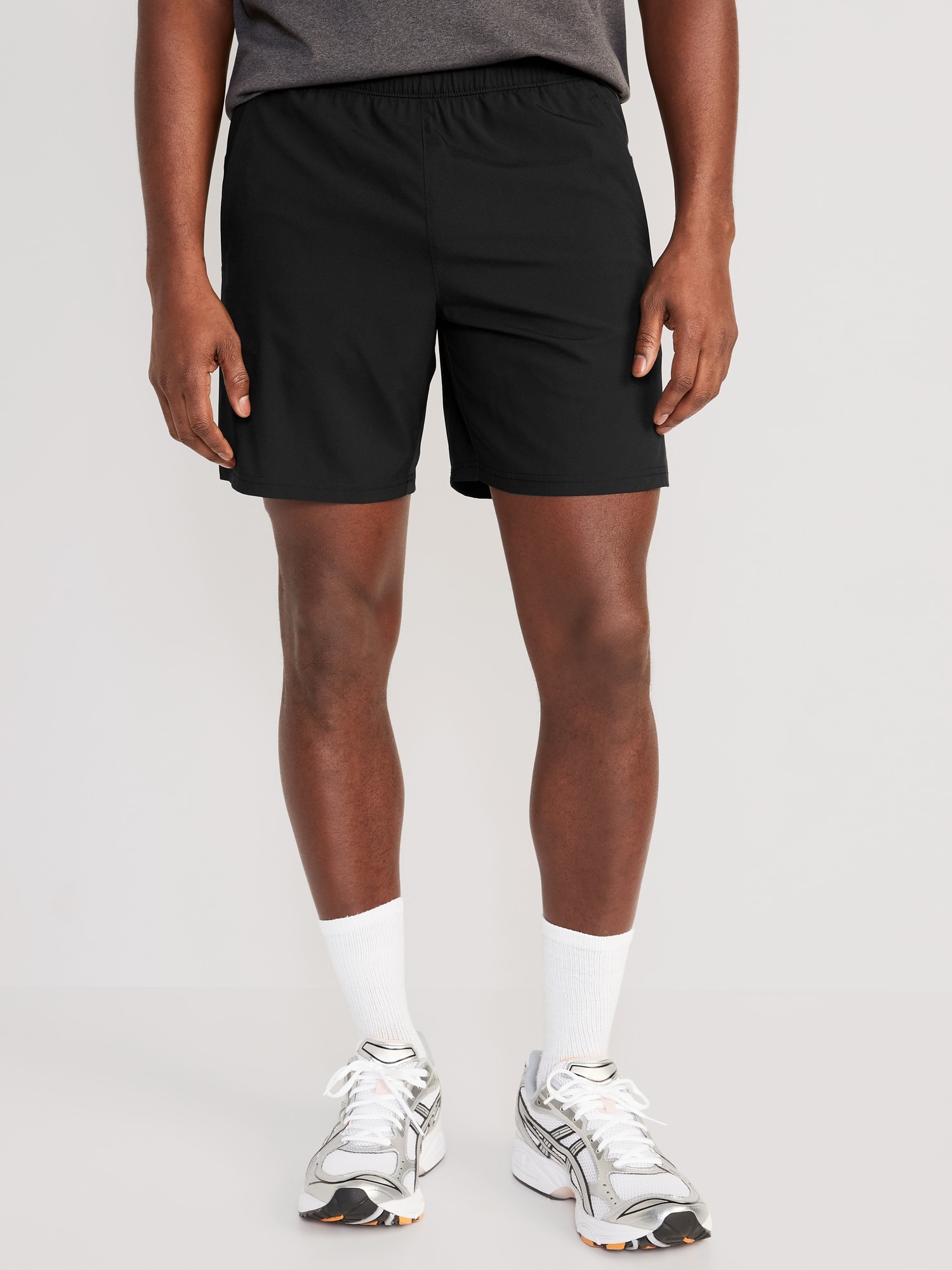 Old Navy Essential Woven Workout Shorts -- 7-inch inseam black. 1