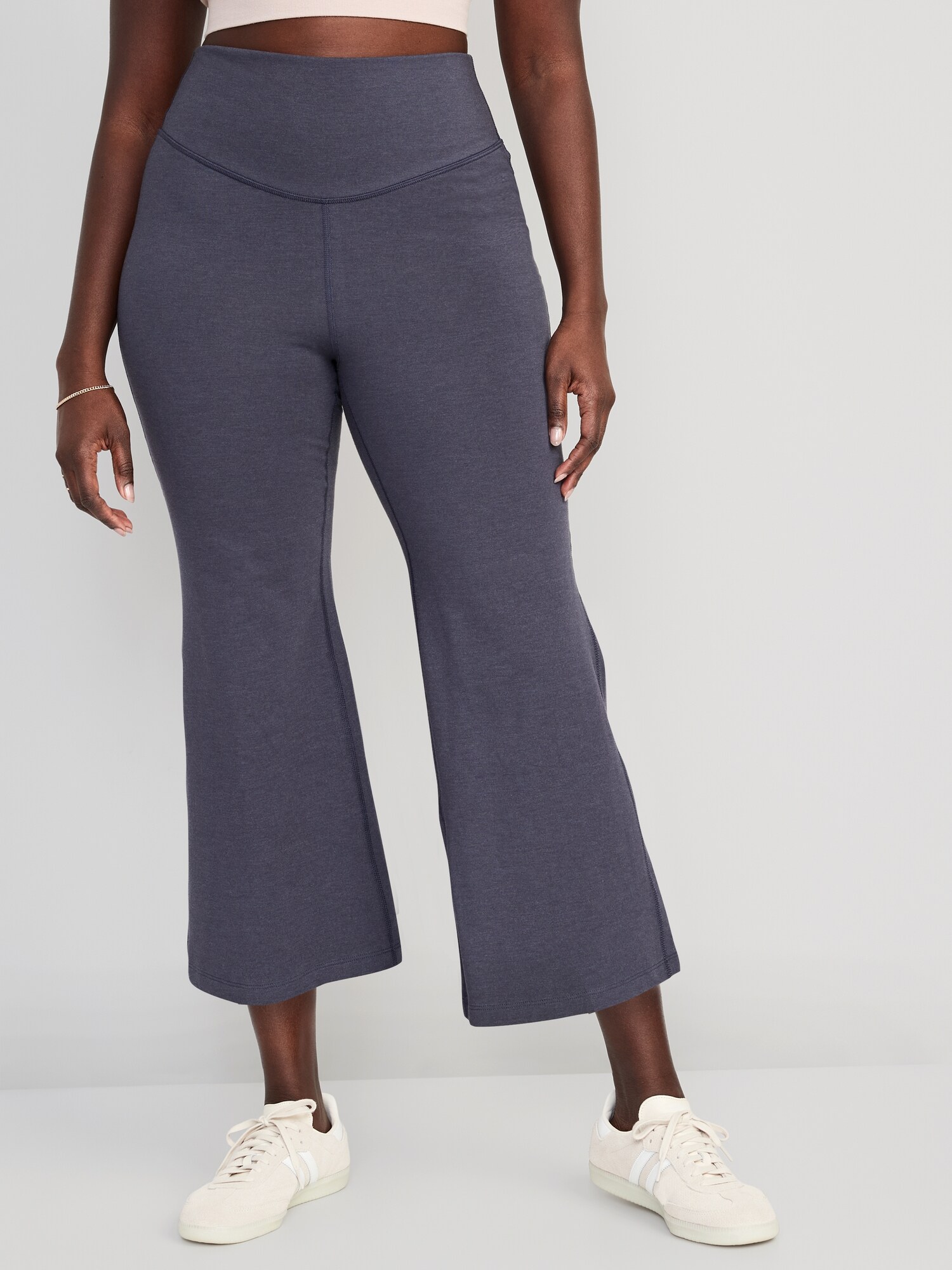 Extra High-Waisted PowerChill Cropped Wide-Leg Yoga Pants For Women Old  Navy, Wide Leg Yoga Crops