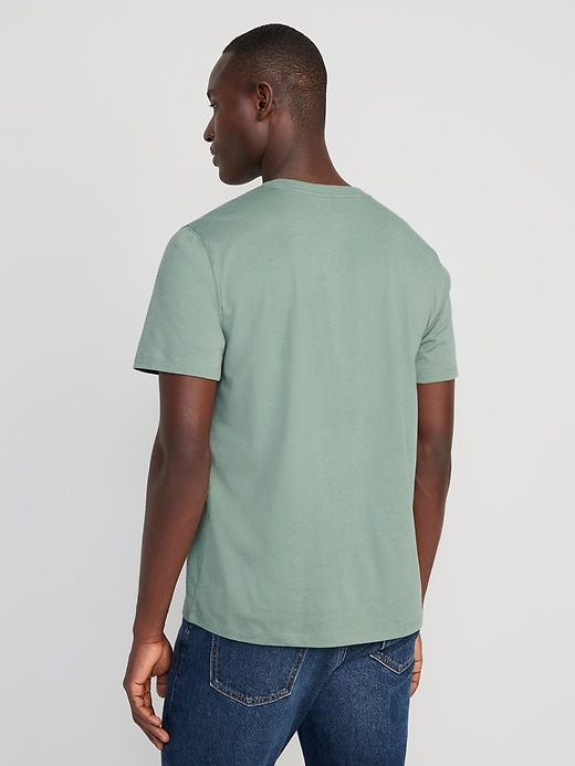 L'image numéro 2 présente T-shirt à imprimé assorti pour Homme