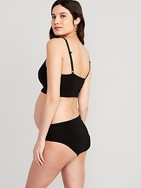 L'image numéro 2 présente Culotte bikini taille basse de maternité (paquet de 2)