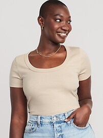 women's fitted scoop neck tee