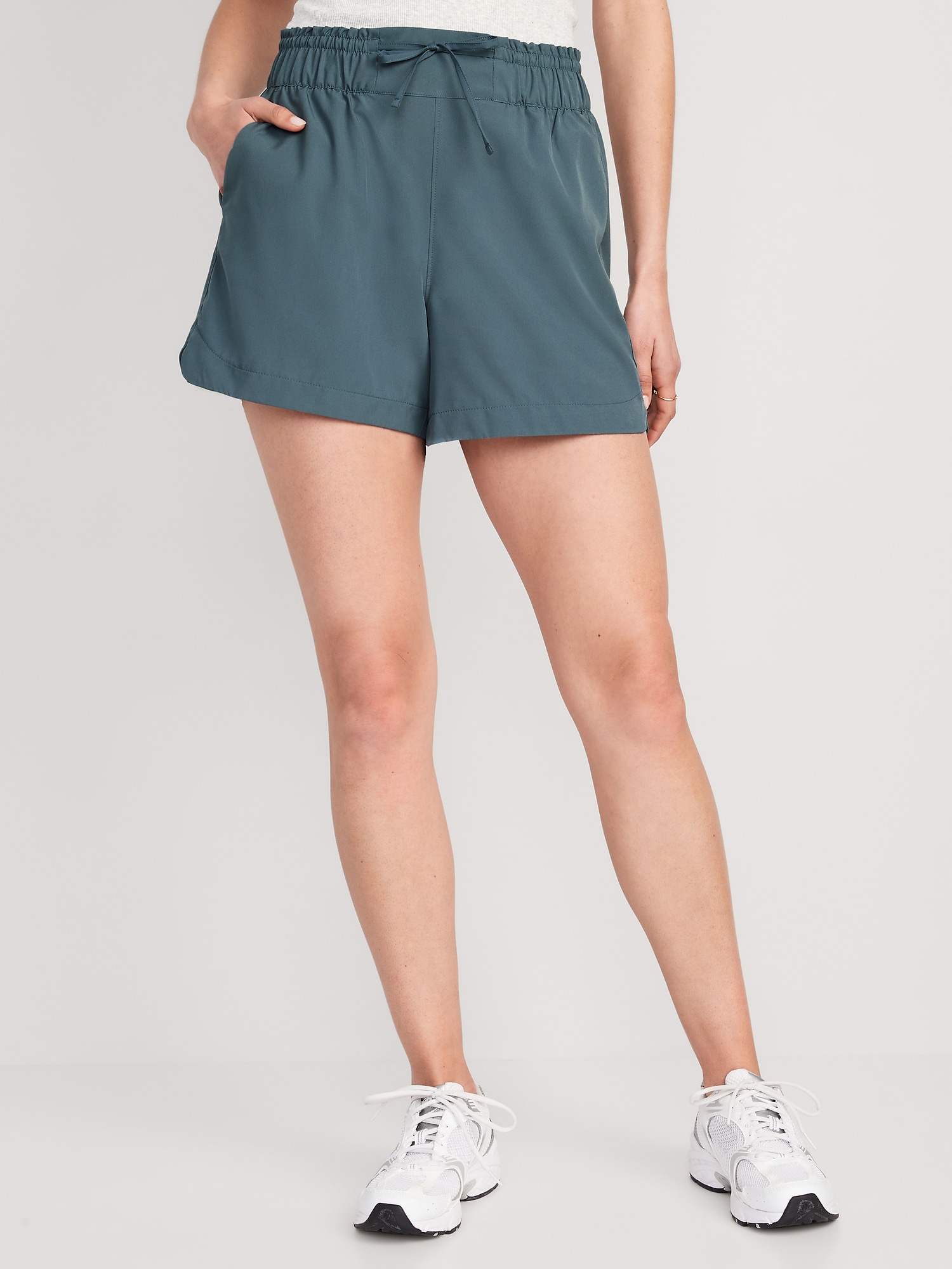Old Navy - High-Waisted StretchTech Cargo Shorts for Women -- 5