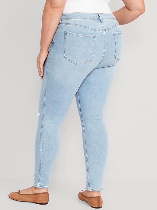 Image number 8 showing, Extra High-Waisted Rockstar 360° Stretch Super-Skinny Jeans