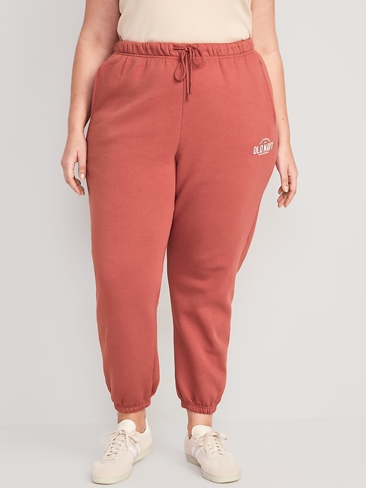 Image number 7 showing, Extra High-Waisted Logo Sweatpants