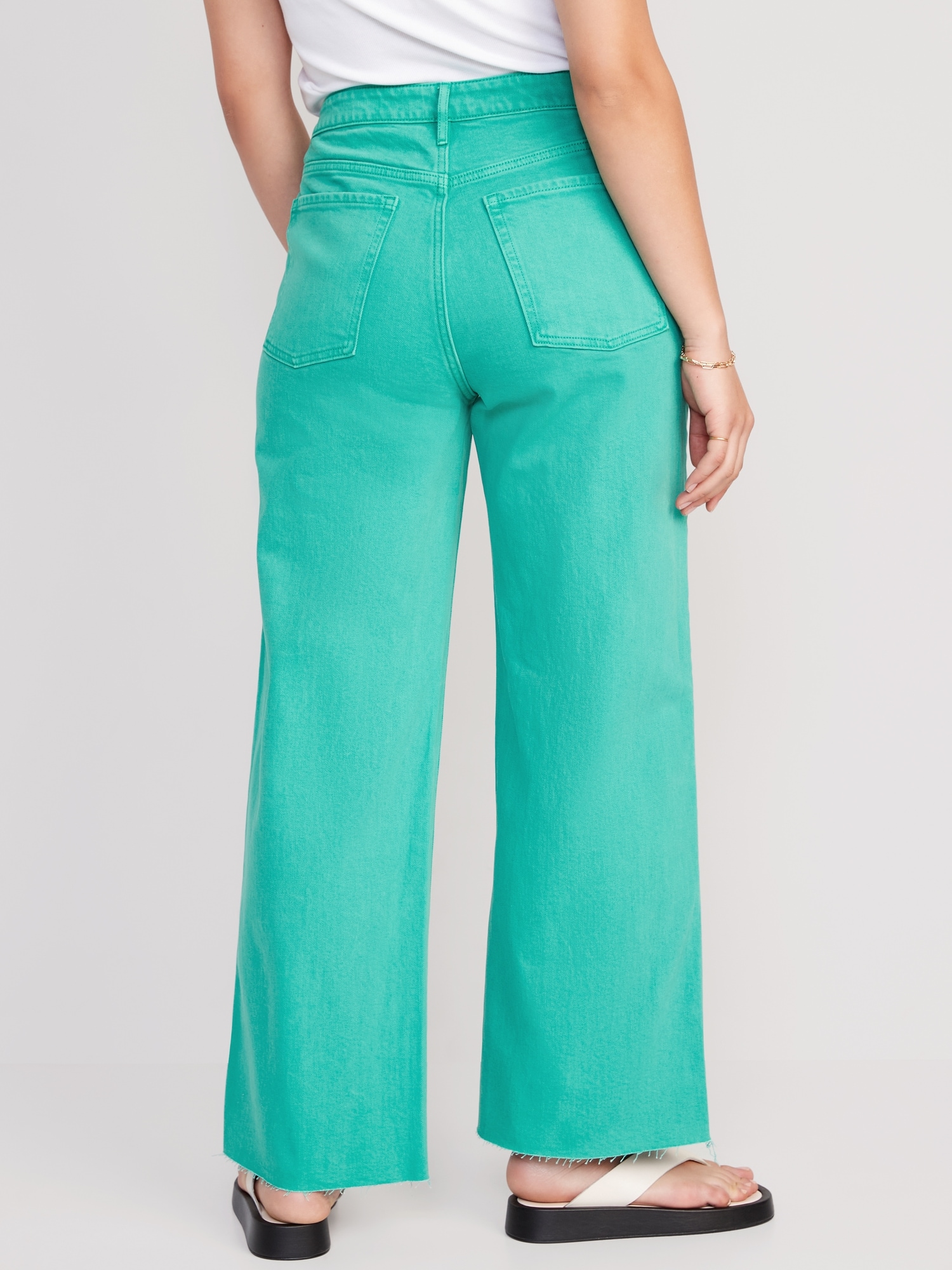 extra-high-waisted-pop-color-wide-leg-cut-off-jeans-old-navy